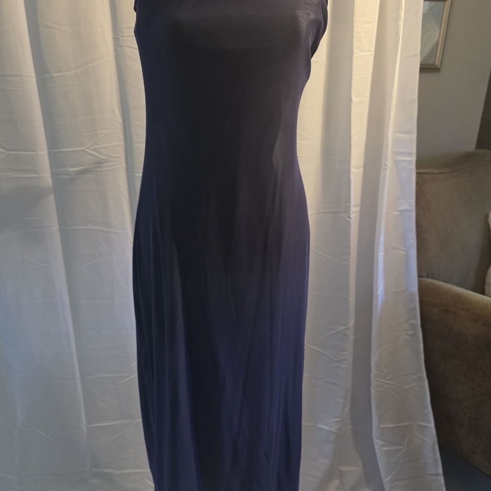 Elegant Navy Blue Sleeveless Dress